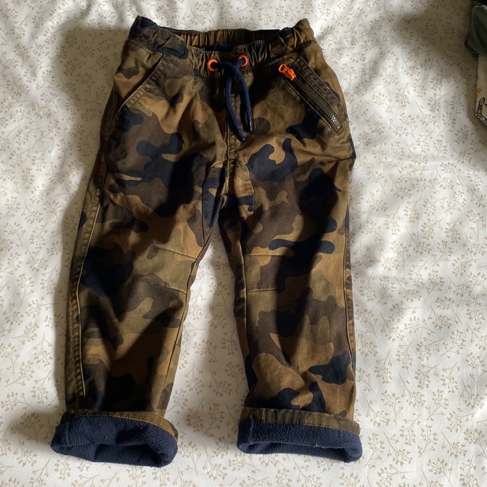 Camo pants